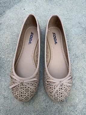 Soda Beige Laser-Cut Bow Ballet Flats